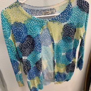 Women’s button up sweater